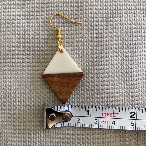 New White Resin Wooden Triangle Statement Earrings - Picture 6 of 6
